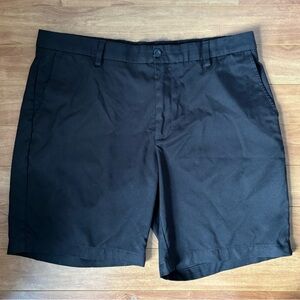 Amazon Essentials Men's Flat Front Black Shorts